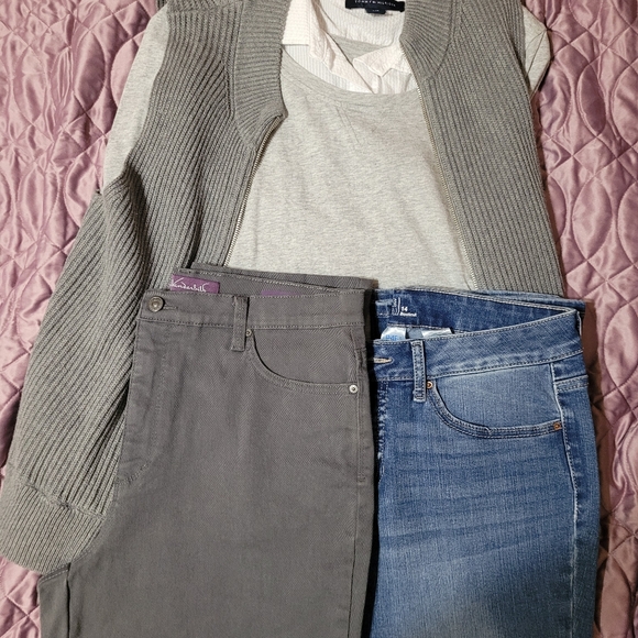 Jean set - Picture 2 of 4